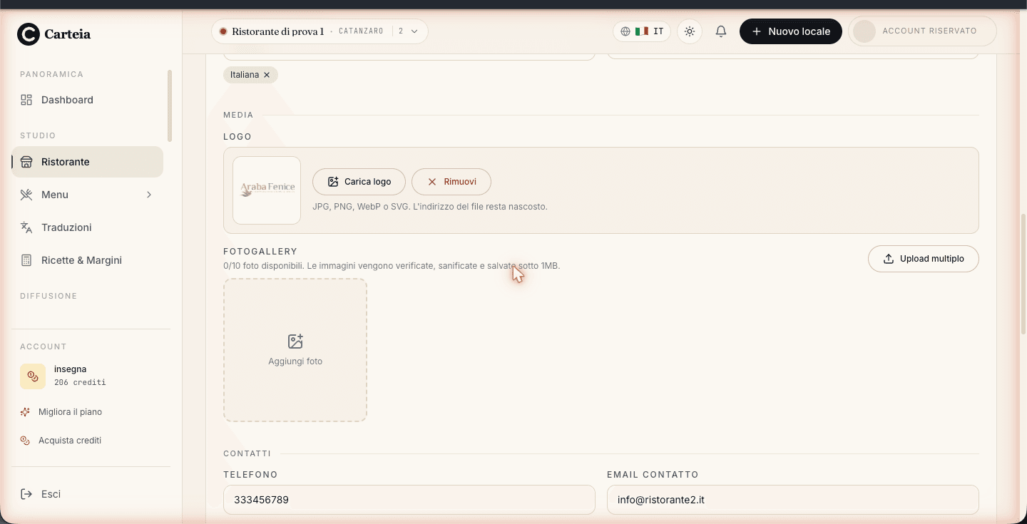 Pagina della dashboard con la gestione del Widget prenotazioni: il codice da incollare sul proprio sito, l'elenco dei domini autorizzati e l'anteprima dal vivo della card di prenotazione.