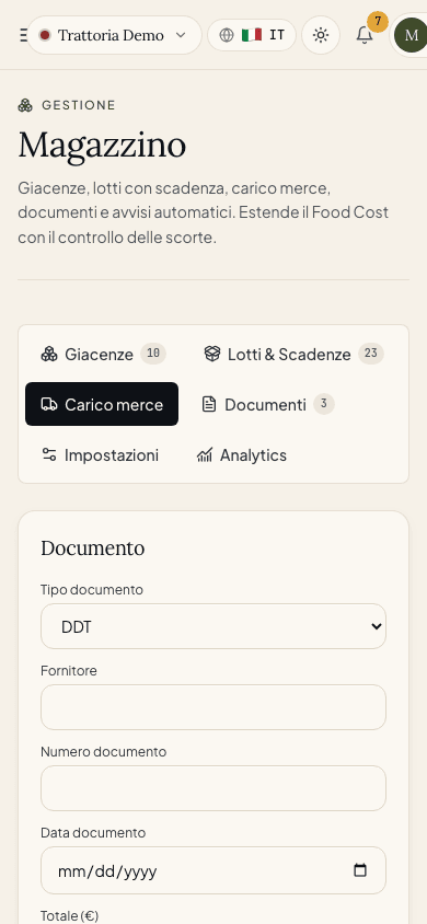 Form di carico merce su smartphone con documento e righe lotto